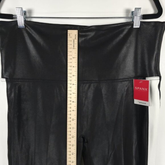 NWT‎ SPANX Shine Black Faux Leather White Stripe Legging 20187P PLUS Size 3X - Picture 10 of 15